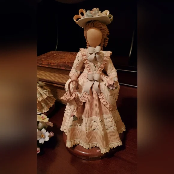 ANTIQUE FACELESS DOLLS HANDMADE DOMINICAN 🇩🇴 REPUBLIC FIGUERINES - Picture 5 of 10